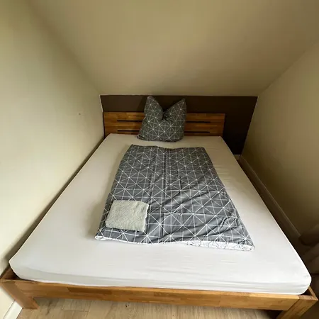 New Spacious House With Large Garden * Warburg