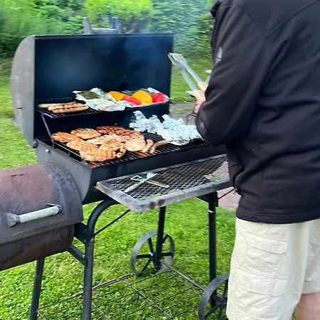 New Spacious House With Large Garden *