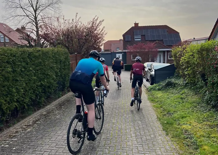 Nyaraló New Spacious House With Large Garden *