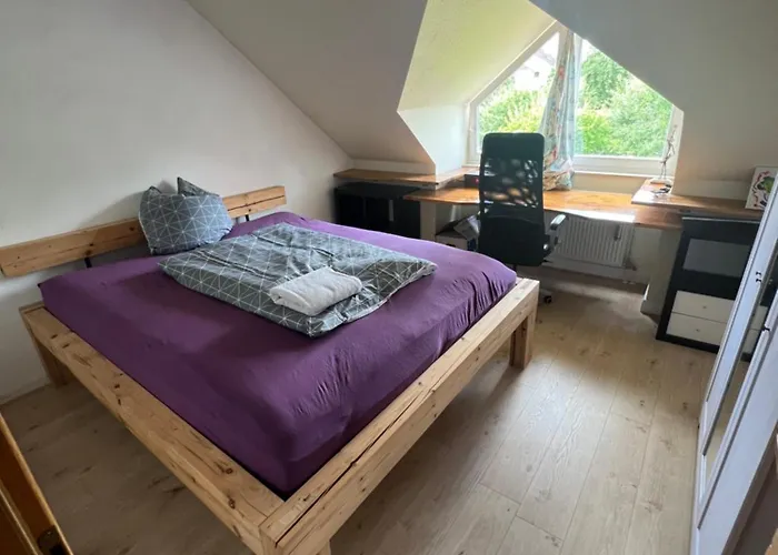 New Spacious House With Large Garden