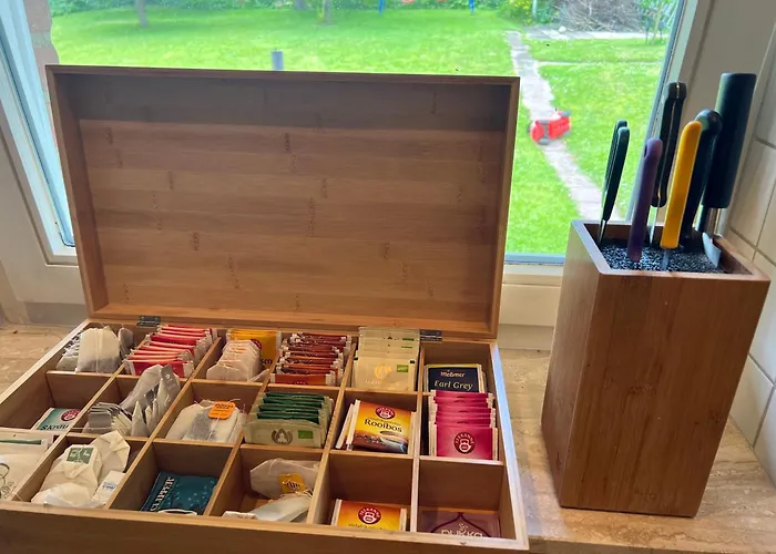 New Spacious House With Large Garden Nyaraló Warburg