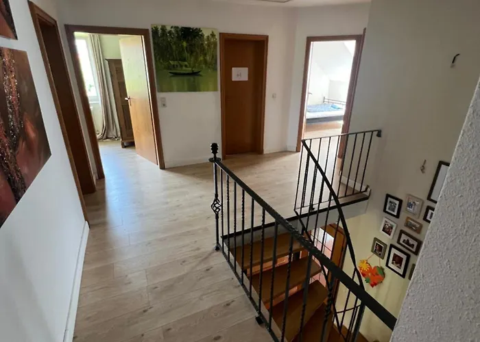 New Spacious House With Large Garden