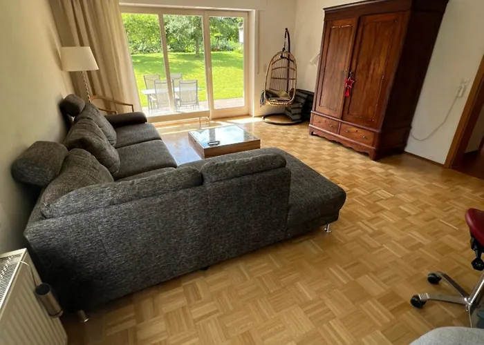 New Spacious House With Large Garden Nyaraló *