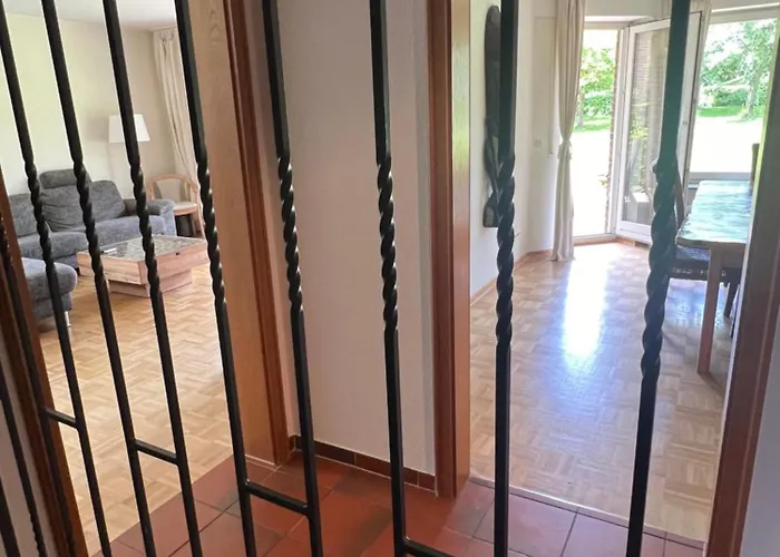 New Spacious House With Large Garden Warburg